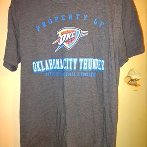 Woman's NBA property of OKC Thunder ‎ Large T shirt